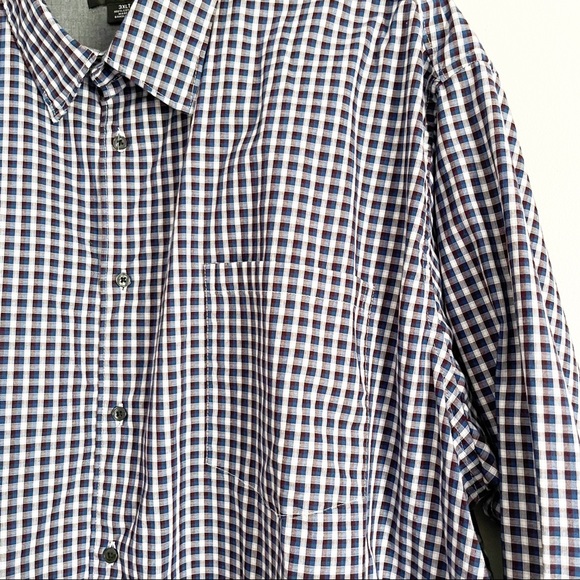 LIZ CLAIBORNE men's plaid button down shirt - Picture 7 of 9